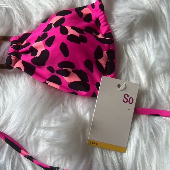 🌸 NWT BATHING SUIT TOP! 🌸 - Picture 3 of 5